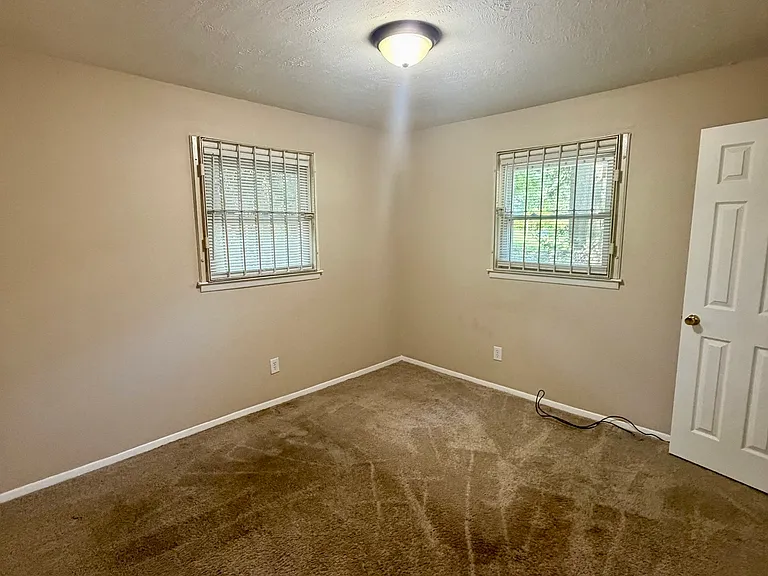 814 Crestwood Ter — Photo 28
