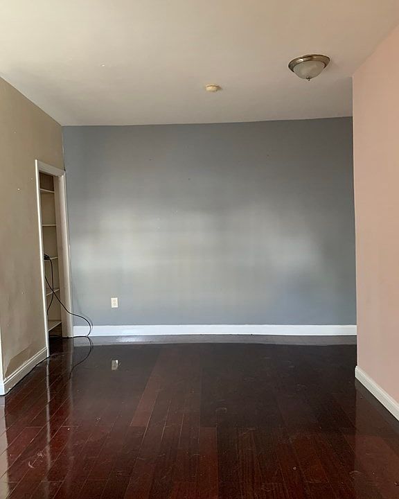 2nd image of 270 Sumner St APT 1