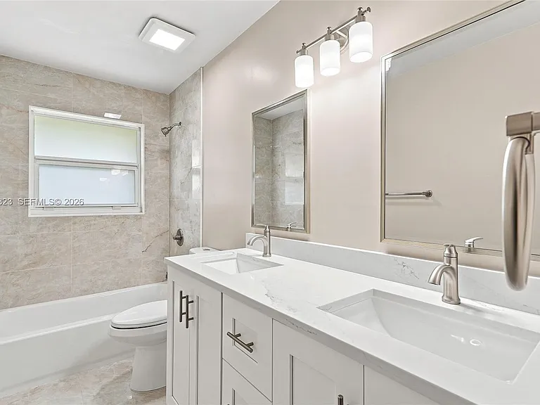 7196 SW 22nd Pl #7196 — Photo 13