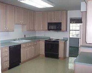 2nd image of 3806 Driftwood Dr