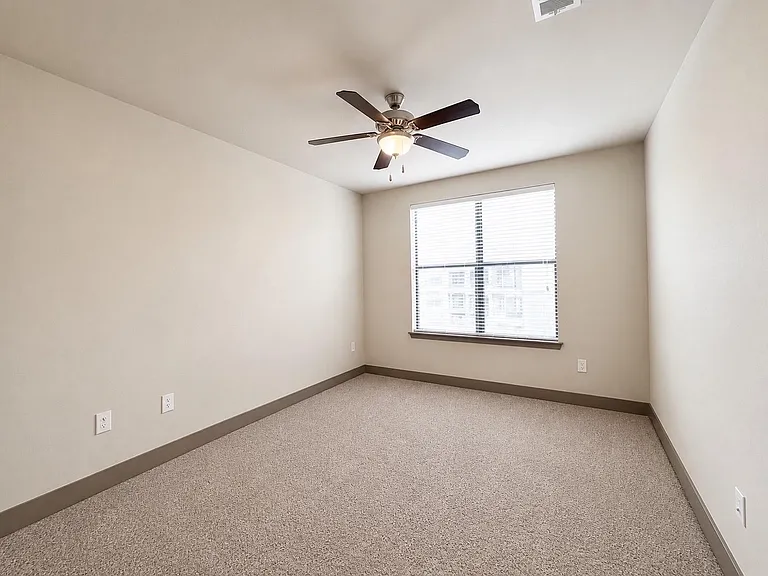 2033 S Gessner Rd #2105 — Photo 13