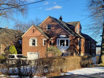 344 Adolphus Ave, Cliffside Park, NJ, 07010