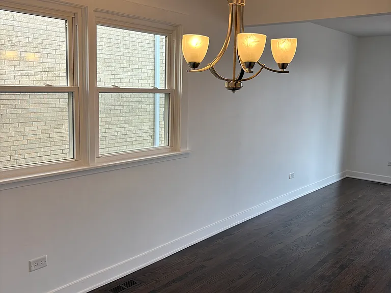 7946 W Addison St #2 — Photo 2