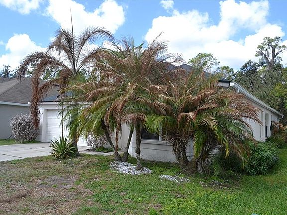 3rd image of 27353 Edenfield Dr
