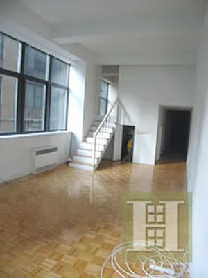 Rented by Halstead Real Estate | media 27