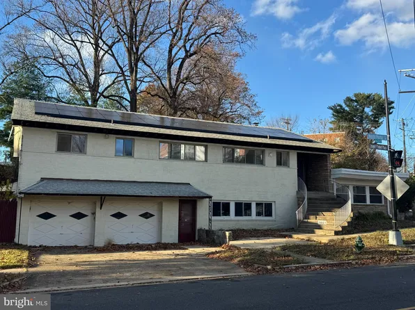 1601 N Portal Dr NW, Washington, DC 20012