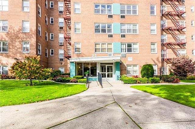1st image of 98 Dehaven Dr APT 3A