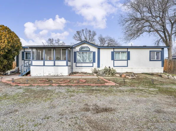 5556 Mark Cir, Sun Valley, NV 89433