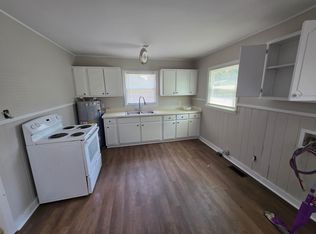 1001 N Nashville Ave #1001, Sheffield, AL 35660