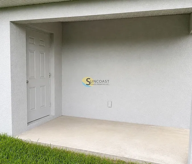 10405 Kidron Ave — Photo 22