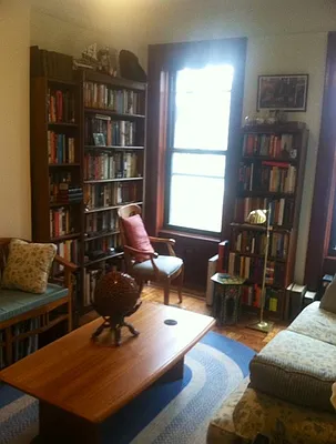 Rented by Rapid Realty Cobble Hill | media 37