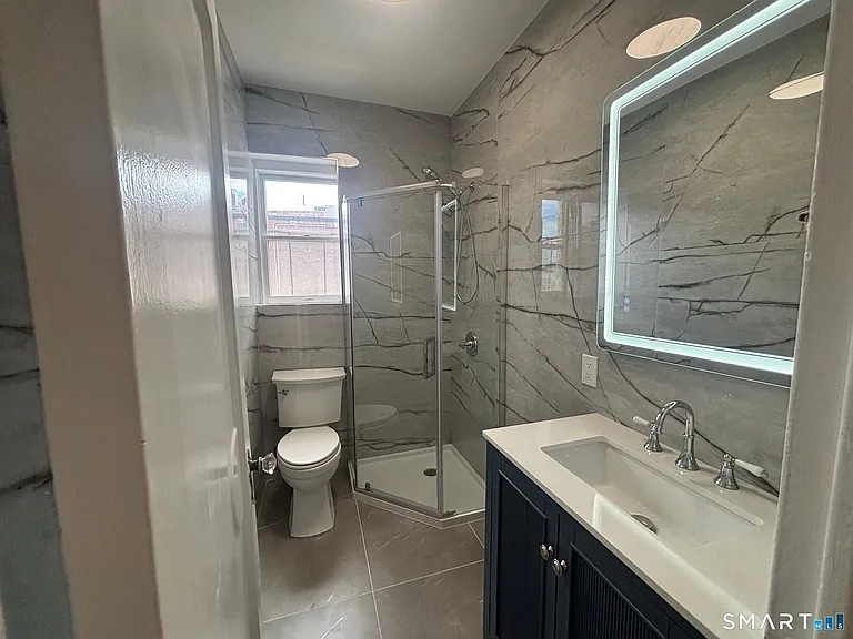 271 Greenwich Ave #2-D — Photo 6