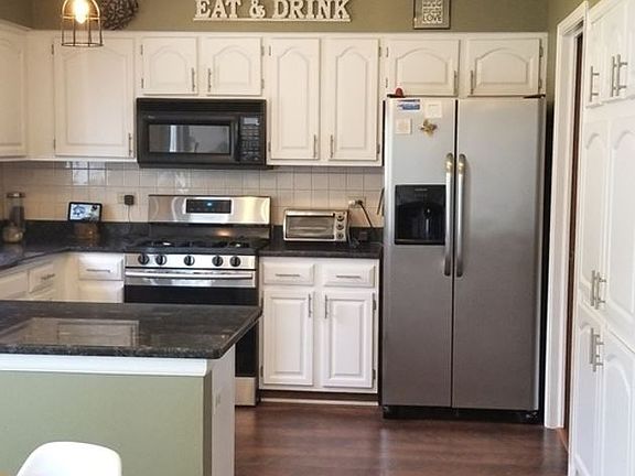 4th image of 2306 Cottonwood Dr