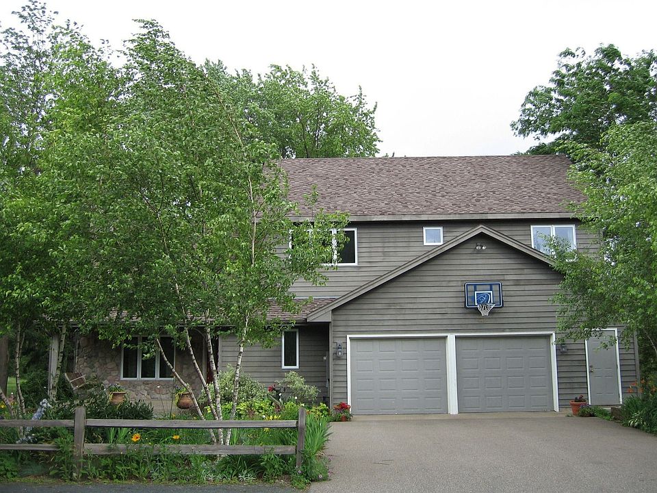 1st image of 940 Brown Rd S