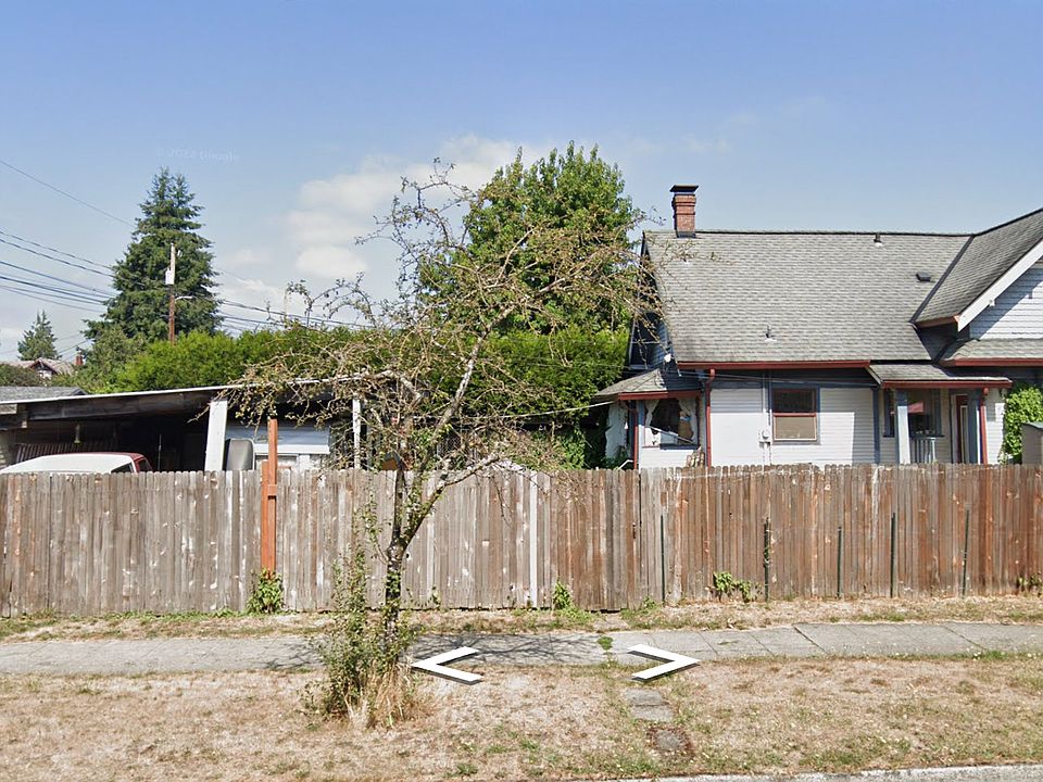 2nd image of 2232 Baker Ave