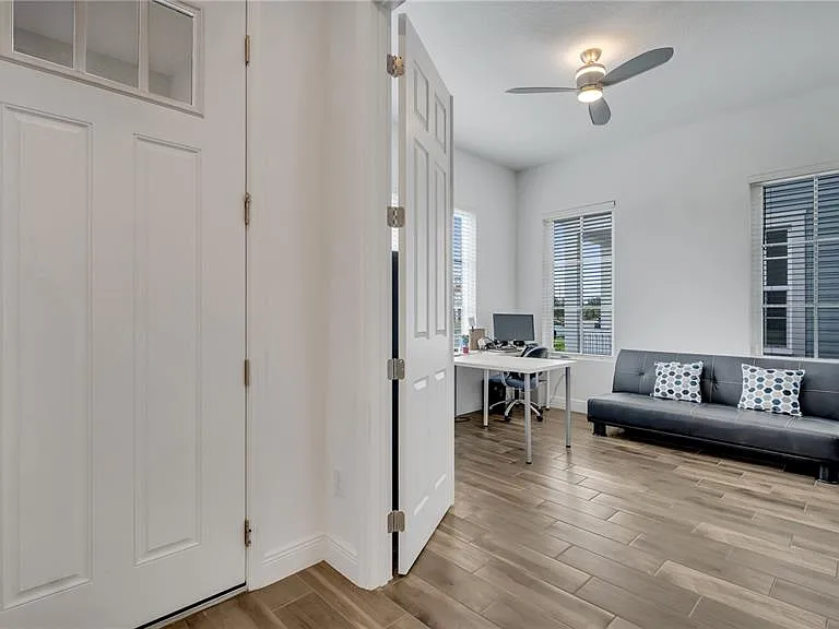 2069 Celebration Blvd — Photo 6