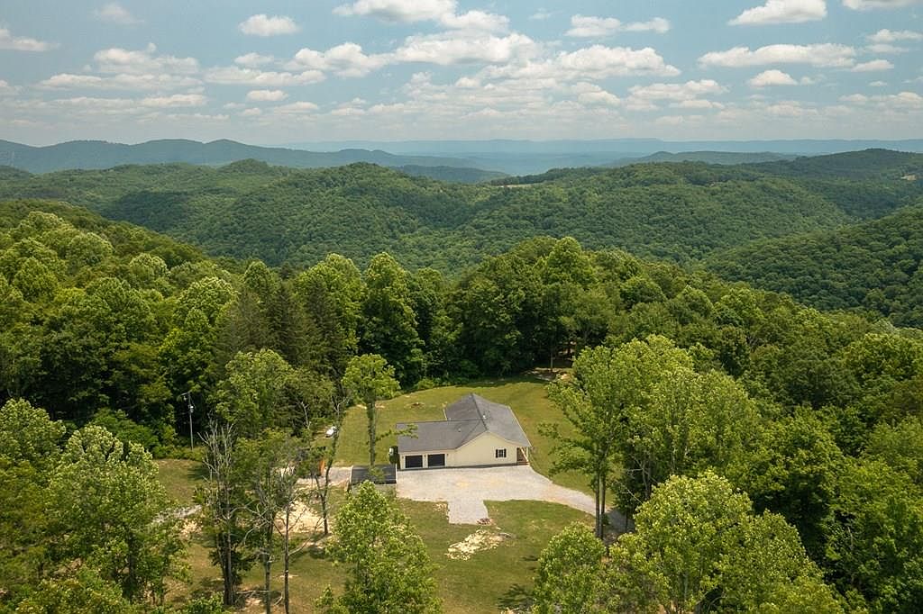 543 Noble Gln, Hinton, WV 25951 MLS 51821 Zillow