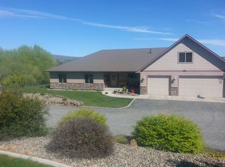11403 Flintstone Rd, Yakima, WA 98908