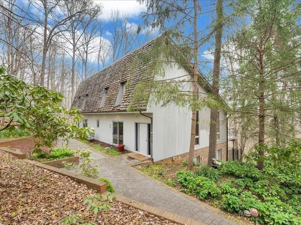 385 Hickory Ridge Rd, Martinsville, VA 24112