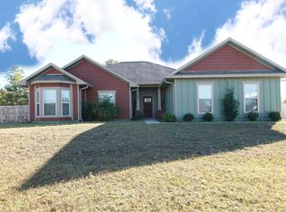 199 Wheat Dr, Crestview, FL 32536