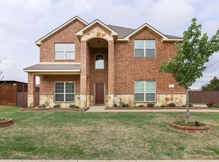711 Lariat Ln, Wylie, TX 75098