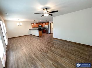 824 W Bellezza St, Lincoln, NE 68523