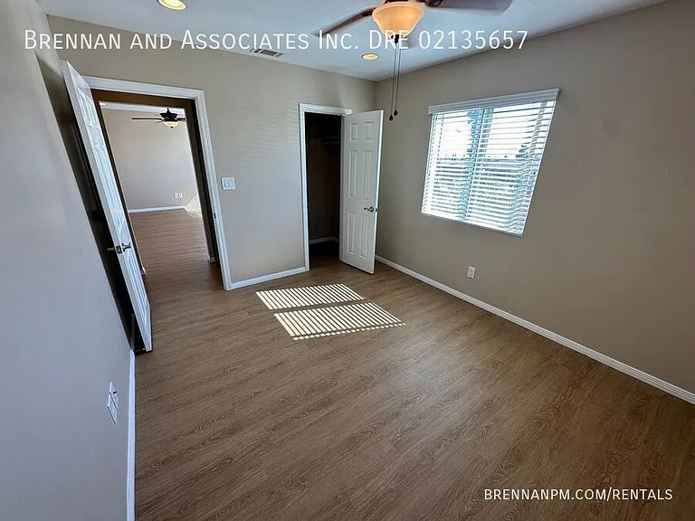 445 Rachael Ave — Photo 9