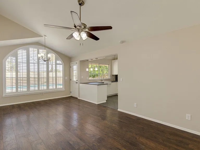 4314 E Juanita Ave — Photo 15