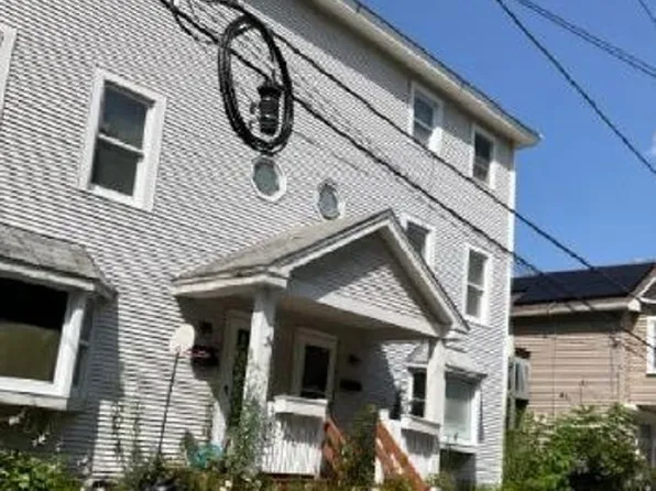 27-29 Elm St, Adams, MA 01220