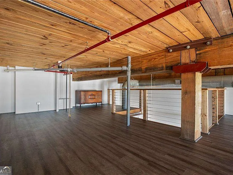 170 Boulevard #H421 — Photo 13