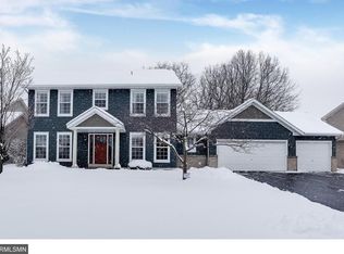 2229 Flora Ct, Lino Lakes, MN 55038