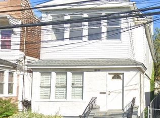 15019 Yates Rd, Jamaica, NY 11433