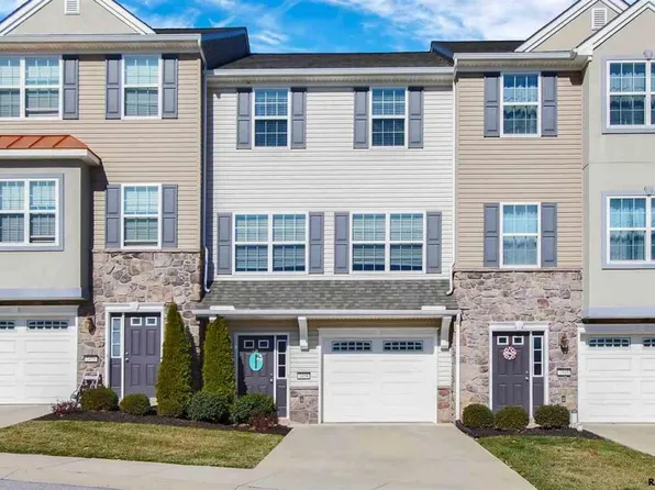 2458 Schultz Way, York, PA 17402