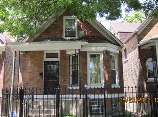 3422 W Carroll Ave, Chicago, IL 60624