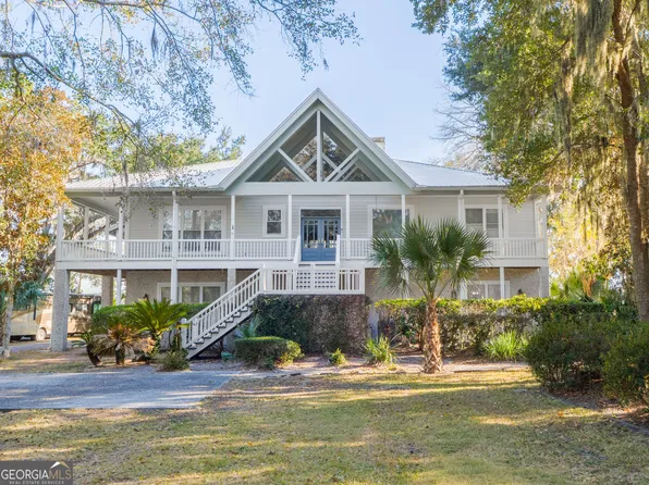 146 Royal Dr, Brunswick, GA 31523