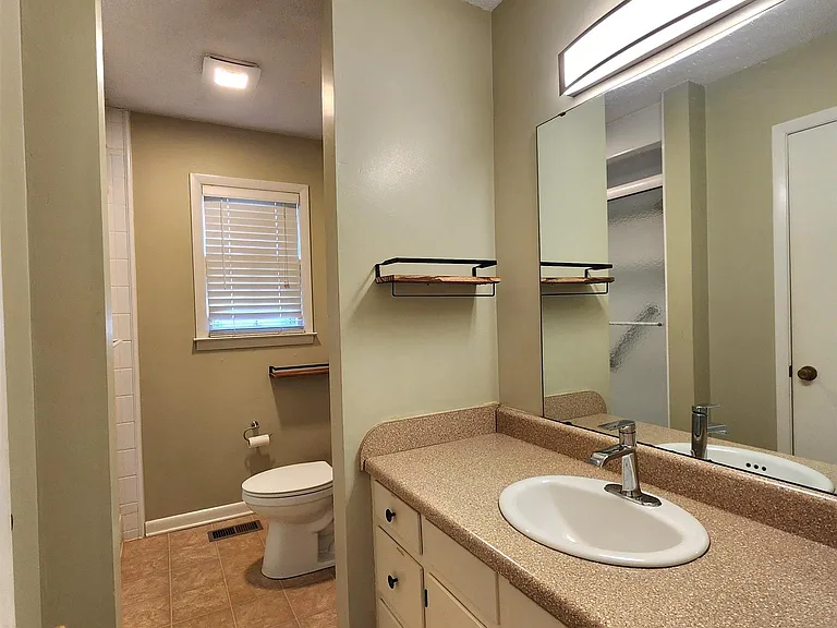 6107 Trailwood Dr — Photo 23