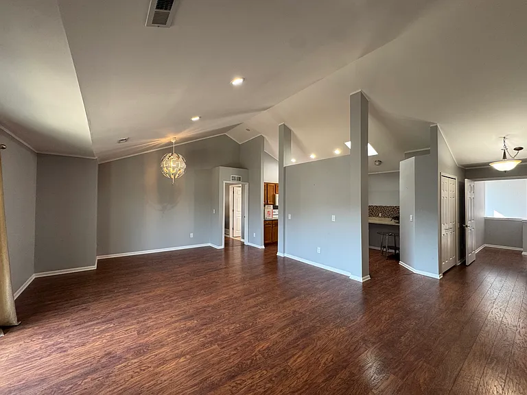 21083 Cooper Dr #26 — Photo 6