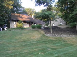 32 Oak Rise Dr, Freehold, NJ 07728