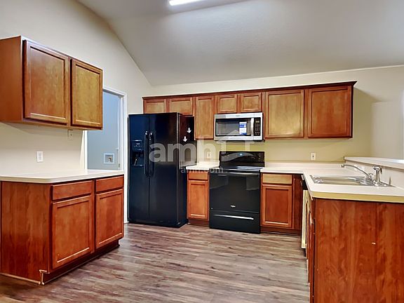 3rd image of 10440 Aransas Dr