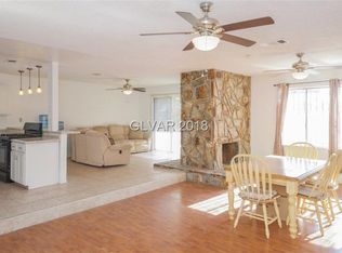 213 N Cimarron Rd, Las Vegas, NV 89145