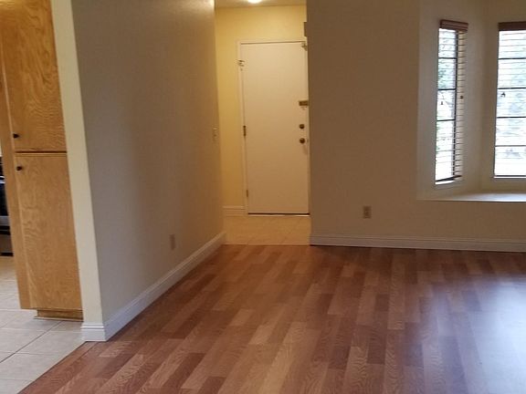 3rd image of 2226 N Almond Ln