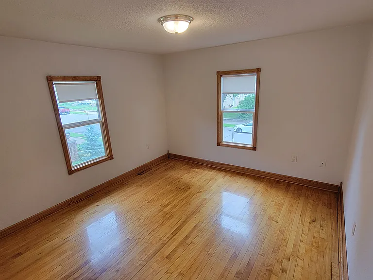 410 3rd Ave S #3 — Photo 17