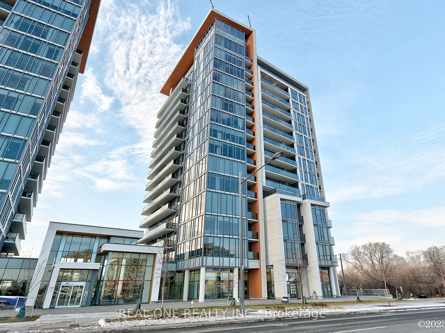 2 bed, $3,200 — Photo 1