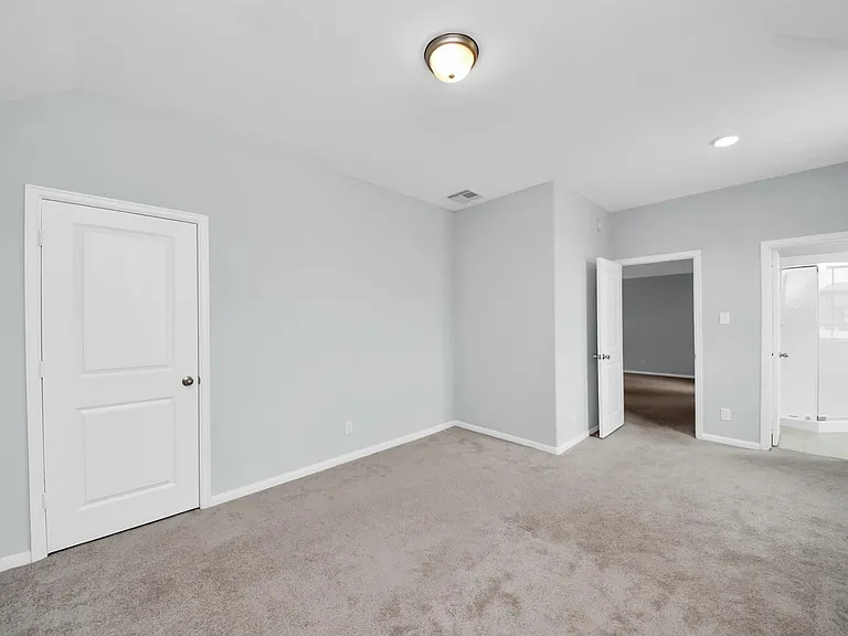208 Salange Ln — Photo 43