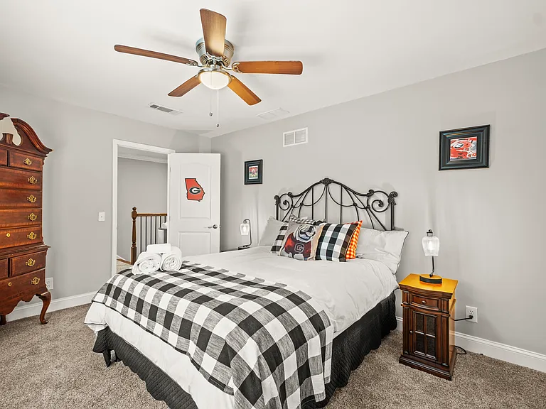 405 Boling Dr — Photo 11