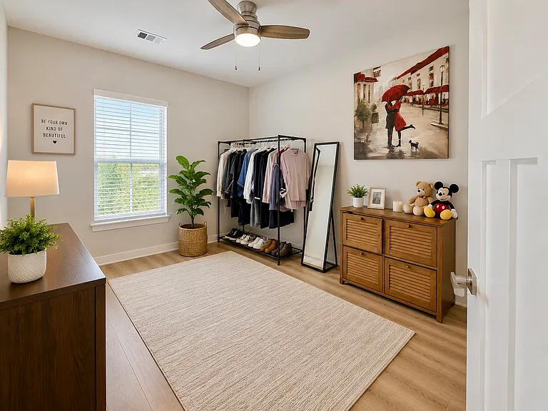 4001 Oglethorpe Dr — Photo 11