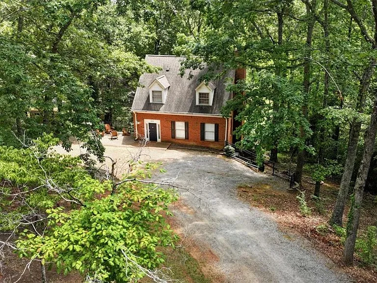 3978 Pine Shore Cir — Photo 2