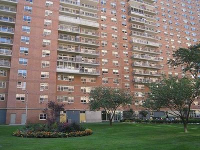 448 Neptune Ave UNIT 2C, Brooklyn, NY, 11224