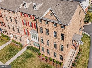 22653 Naugatuck Sq, Ashburn, VA 20148