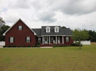 273 Red Oak Rd, Baxley, GA 31513